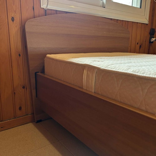 2 Single Beds With Mattresses Like New