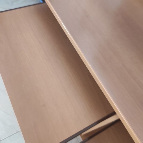 Computer Desk like new with wheels, sturdy, 90x55x83 cm