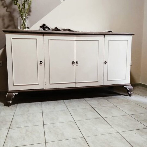 Vintage buffet used in modern style with chalk paint colors