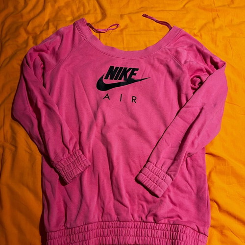 Nike sweatshirt lightly used, pink, size S