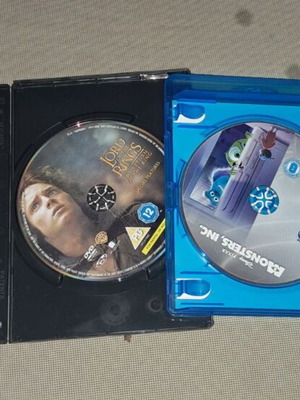 Lord of the Rings DVD and Monsters Inc Blu-ray, no Greek subtitles