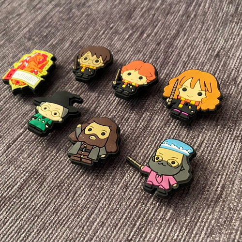 Harry Potter Griffindor Crocs Accessories set of 7 new
