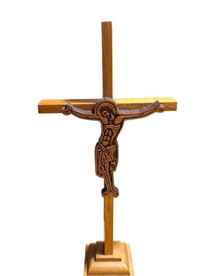 Wooden cross with base, like new