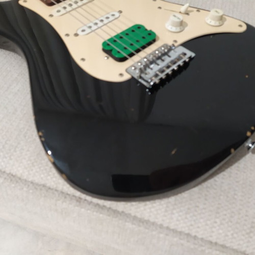 Yamaha EG012 electric guitar, alder body, rosewood fretboard