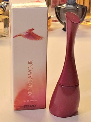 Kenzo Amour Eau de Parfum μινιατούρα με κουτί