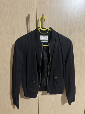 Bershka black bomber jacket size S used