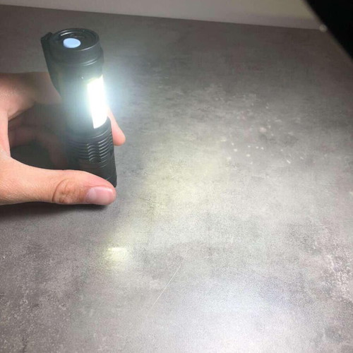 Pocket flashlight rechargeable with 4 modes excellent condition