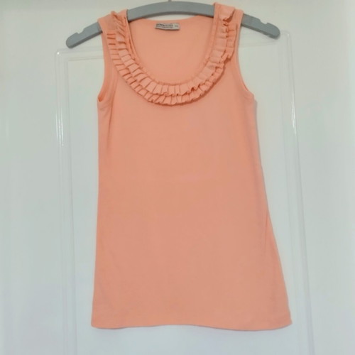 Salewa sleeveless top with ruffles, peach