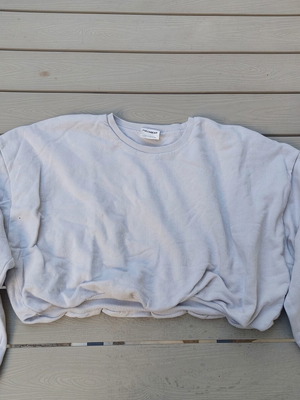 Women's crop sweatshirt Pull & Bear like new, size S, white beige