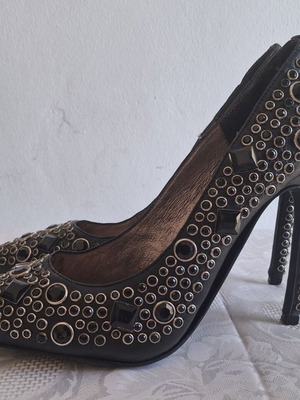 Jeffrey Campbell Ibiza Last studded stiletto pumps size 37, new