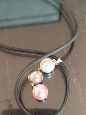 Pendant with authentic Mallorca pearls like new