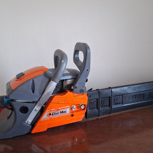 Oleo-Mac GSH 560 Chainsaw like new, 3.5 HP, 50cm bar