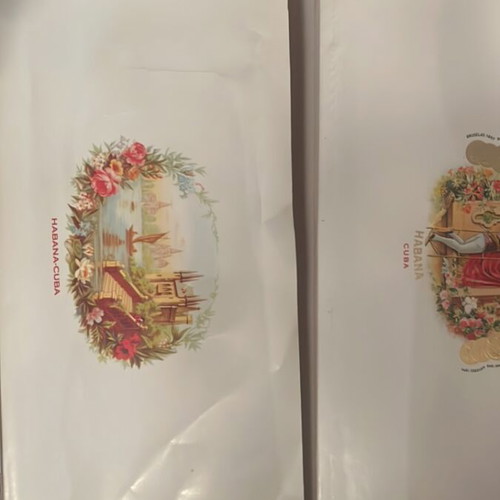 Romeo and Juliet cigar box used, empty with wooden leaf