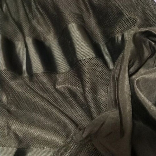 Black skirt like new, size S, with tulle for volume