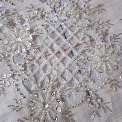 Table linen embroidered with pearls like new