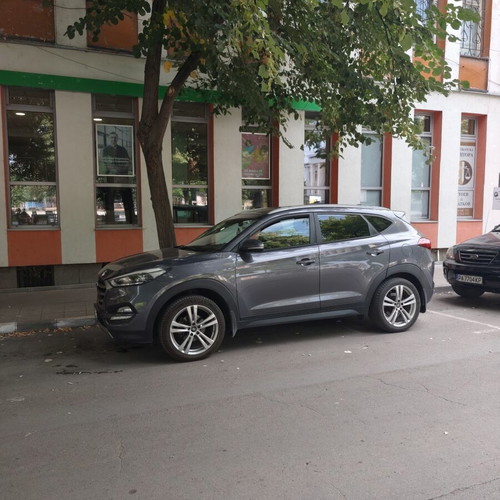 Hyundai Tucson diesel 1.7 SUV used, manual transmission, 2017