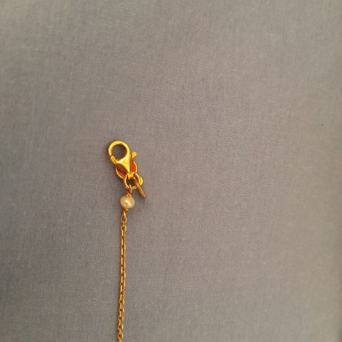 Anna Maria Mazaraki bracelet used with pink bead
