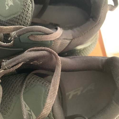 Altra athletic shoes size 44, black