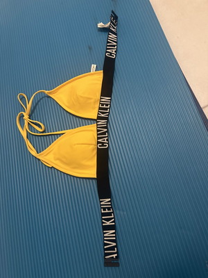 Calvin Klein bikini top, yellow, size S