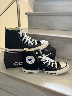 Converse Chuck Taylor All Star ψηλά αθλητικά παπούτσια, μαύρα νούμερο 38