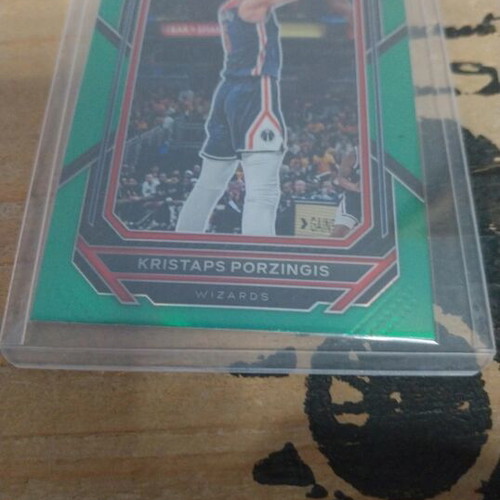 Kristaps Porzingis Panini Prizm card like new