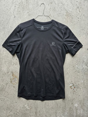 Salomon men's running t-shirt black size M like new