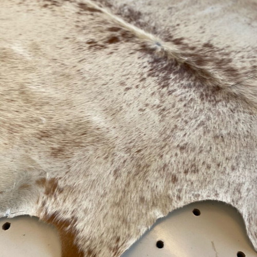 Cowhide rug 3x2 like new, natural leather with unique pattern
