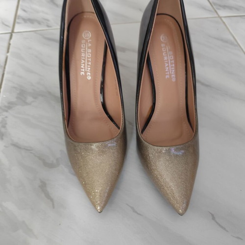 La Bottine Souriante black-gold glitter pumps size 39 like new