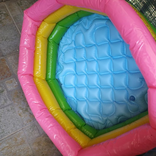 Inflatable pool new