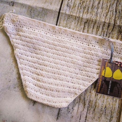 Knitted bikini bottom new, handmade, size S, white