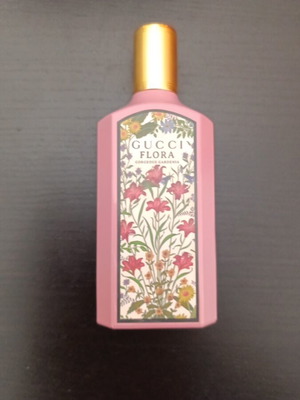 Empty Gucci Flora perfume bottle like new