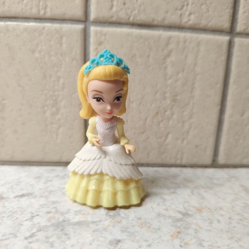 Figure like new