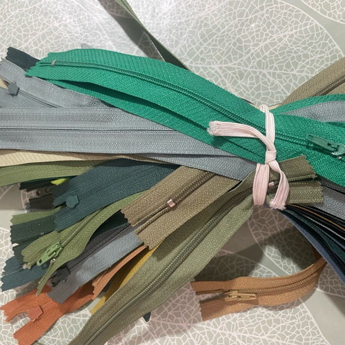 Zipper 18cm new, multiple colors, 1000 pieces