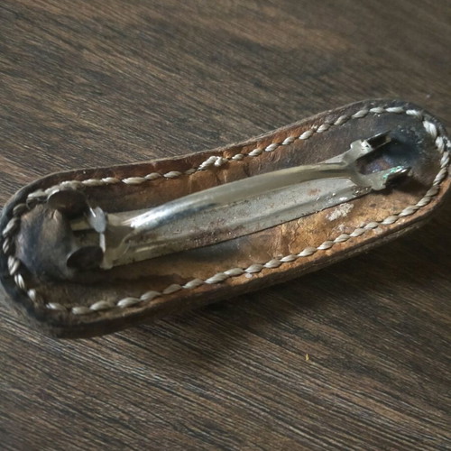 Clasp used, classic