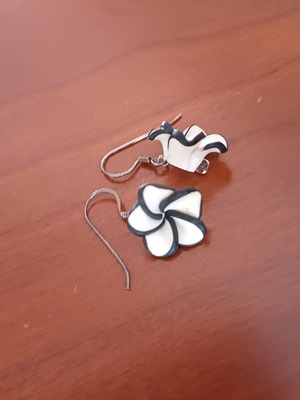 Earrings black and white flower handmade like new
