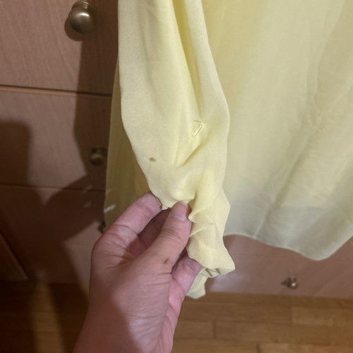 Yellow blouse with impressive ruched sleeves used, size M