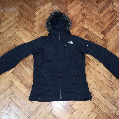 The North Face women's winter ski jacket used, size M, black