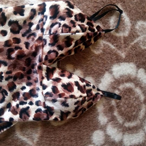 Leopard print bodysuits like new, size M, black and brown