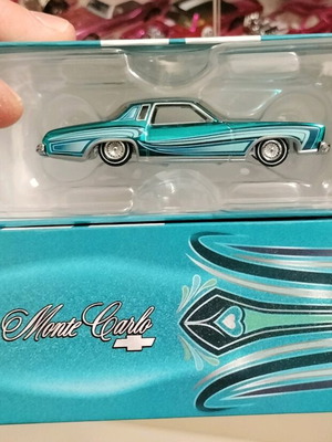 Hot Wheels 2024 RLC Exclusive 1975 Chevrolet Monte Carlo Lowrider new