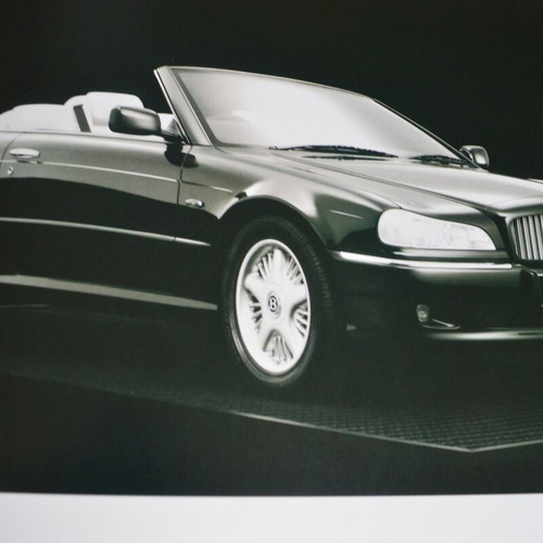 The Complete Bentley book by Eric Dymock like new, limited edition