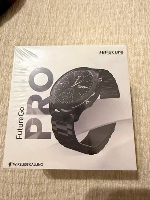 Hi Future Go Pro smartwatch new with black bracelet
