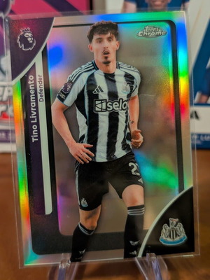 2025-26 Topps Chrome Premier League Tino Livramento Refractor κάρτα σαν καινούργιο