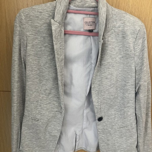 Bershka gray jacket like new, size L