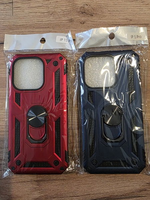 Armor cases for iPhone 15 Pro like new, set of 2
