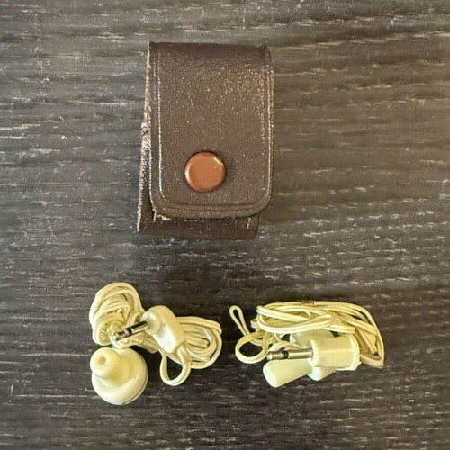 Leather headset case like new