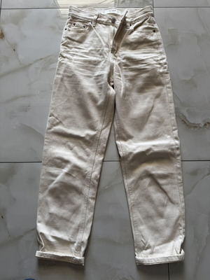 Παντελόνι τζιν μπεζ Pull & Bear σαν καινούργιο