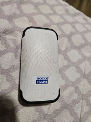 Power bank used with broken part, 4400 mAh capacity