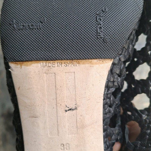 Miista London Taissa Block heels like new, black, size 38