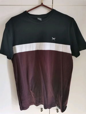 Iriedaily men's T-shirt Large used, black and multicolor