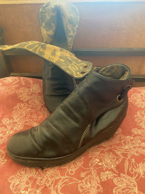 Fly London ankle boots used, size 39, black, genuine leather